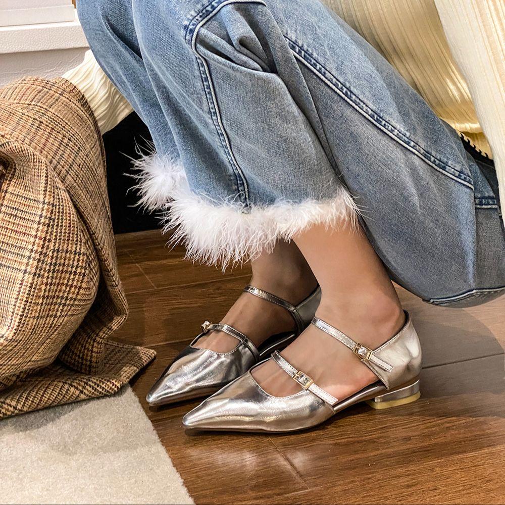 Модные женские туфли-лоферы с острым носком на плоской подошве, черные, серебристые, осенние туфли на плоской подошве с пряжкой на ремне, модные туфли на плоской подошве, женские размеры 35-39