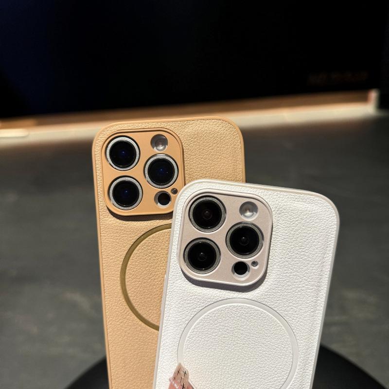 Магнитный противоударный чехол из ПУ кожи для Apple 16 Pro Max/iPhone 17 Pro