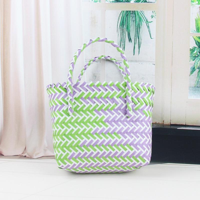 Square Hand-held Woven Basket, Plastic Woven Vegetable Basket, Waterproof and Large-capacity Wedding Birthday Party Woven Handbag.