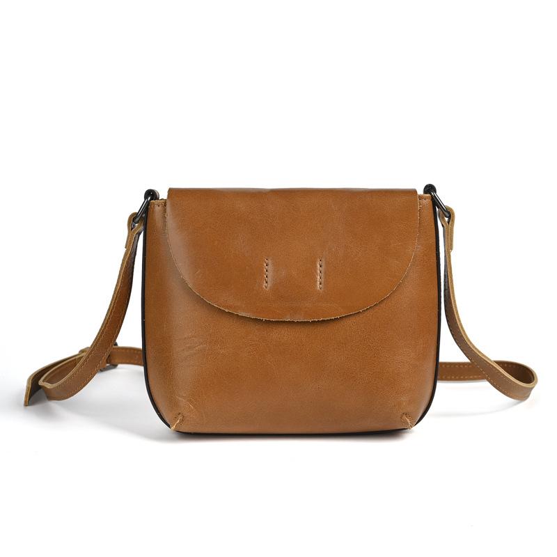 Leather Messenger Bag Women'S Bag First Layer Cowhide Shoulder Bag Retro Simple Small Square Bag Casual Versatile Shopping Mobile Phone Bag