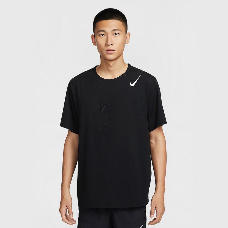 Nike Мужская спортивно-повседневная футболка с коротким рукавом