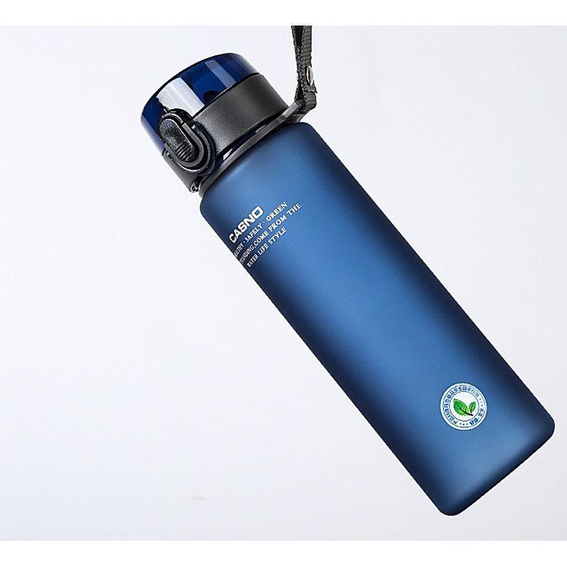 Высококачественная спортивная бутылка для воды с герметичной конструкцией для пеших прогулок и кемпинга
