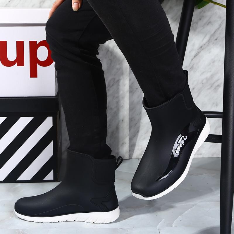 Мужские дождевые туфли нескользящие и водонепроницаемые модные дождевые сапоги флисовые термо резиновые туфли кухня рыбалка средняя голень бахилы