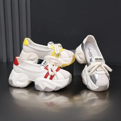 Повседневная обувь на толстой подошве 6 см для женщин, весна и осень 2024 года, новые дышащие и удобные спортивные кроссовки на мягкой подошве