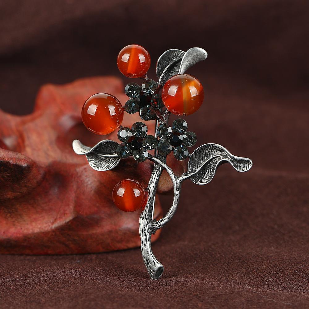 Retro Natural Agate Brooch High-end Classical Temperament Literary and Versatile Plant Pin Coat Cardigan Corsage Accessories