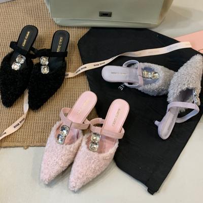 2025 Французский стиль с юбкой фиолетовая сумка голова дракона девушка в корейской версии сказочного стиля котенок и ленивые пушистые тапочки женщина