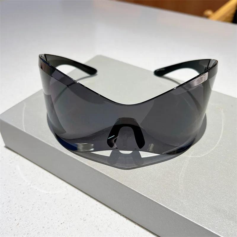 New Fashion Vintage Ladies Cat Eye Oversized Sunglasses Women Luxury Brand Designer Goggle Sun Glasses for Man