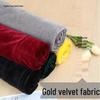 Рулон золотой бархатной ткани для свадебного декора и скатерти