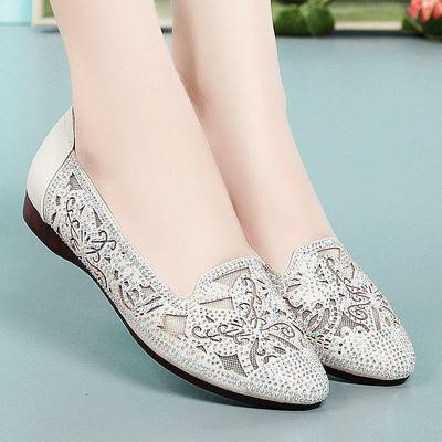 Новая стильная женская обувь из мягкой кожи с мелкой горловиной и мягкой подошвой на низком каблуке, полые женские туфли с дышащей сеткой