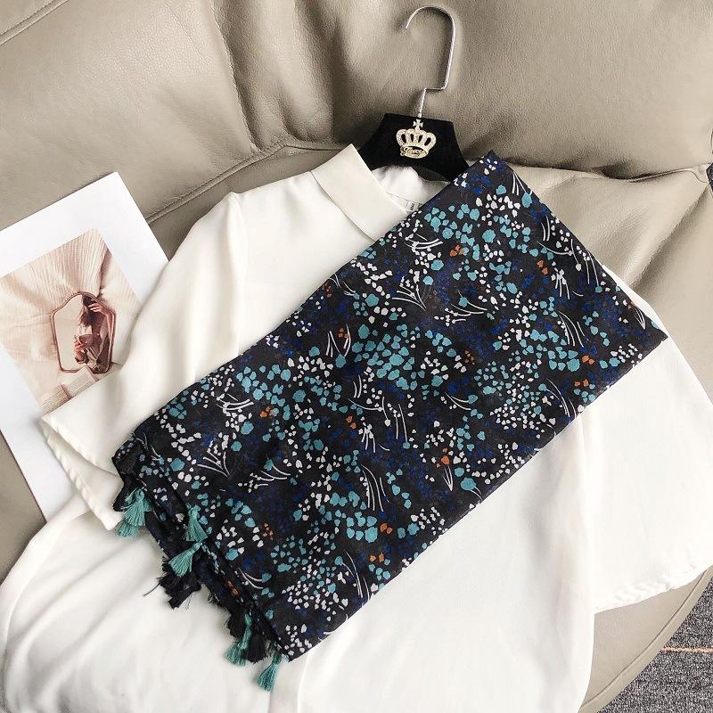 Fashion Luxury Brand Ombre Big Floral Tassel Viscose Shawl Scarf Lady Soft Thin Beach Wrap Pashmina Stole Bufandas Muslim Hijab