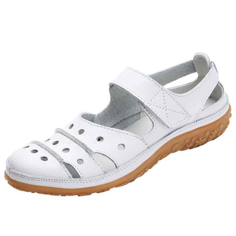 Hole Shoes Women's Sandals Large Size Hollow Leather Mother Shoes Women's Single Shoes Breathable Beach Shoes Casual Women