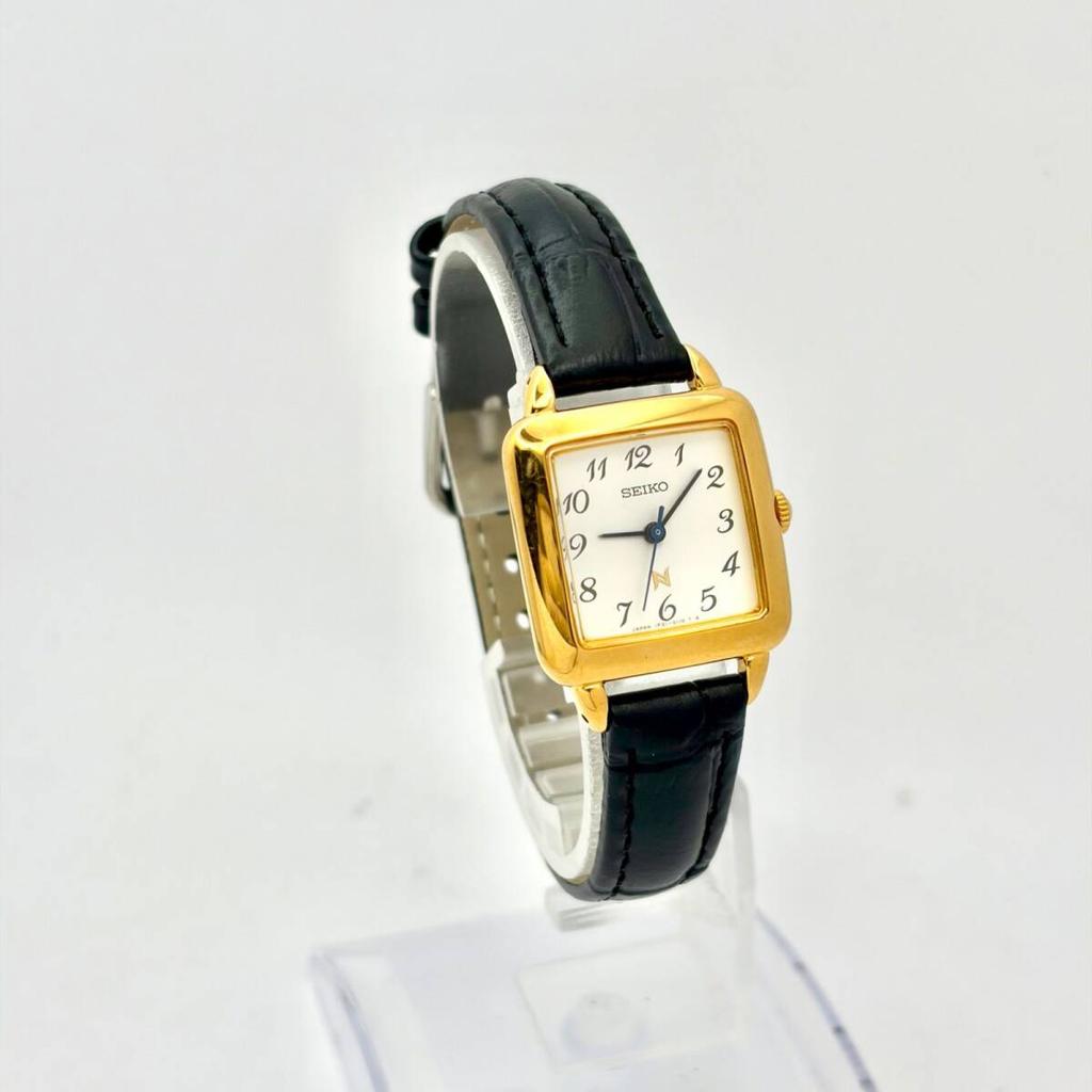 Женские часы SEIKO NOIE Золотые Квадратные 4D0437 Новый ремешок Новая батарейка 1F21-5020