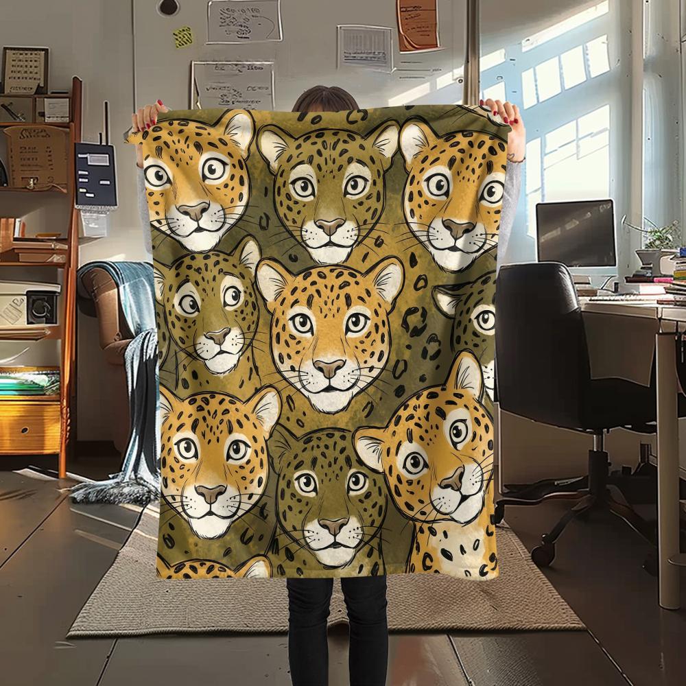 Cartoon animal bee Print Flannel Blanket High quality Comfortable for All Seasons Home Decor Warmth and Comfort Perfect for Christmas Gifts