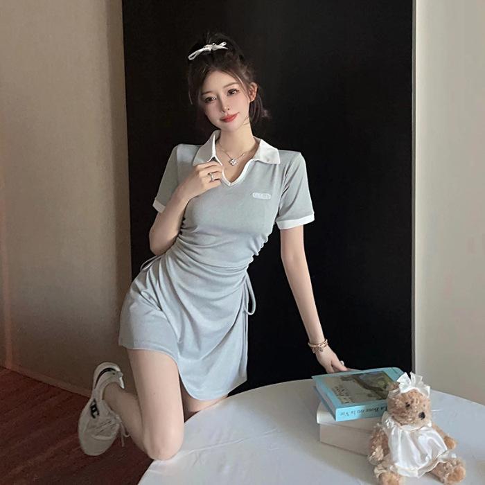 [Реальное фото] Французский студенческий стиль платье-рубашка с воротником-поло на бедрах плиссированное летнее новое женская одежда универсальное и тонкое короткое
