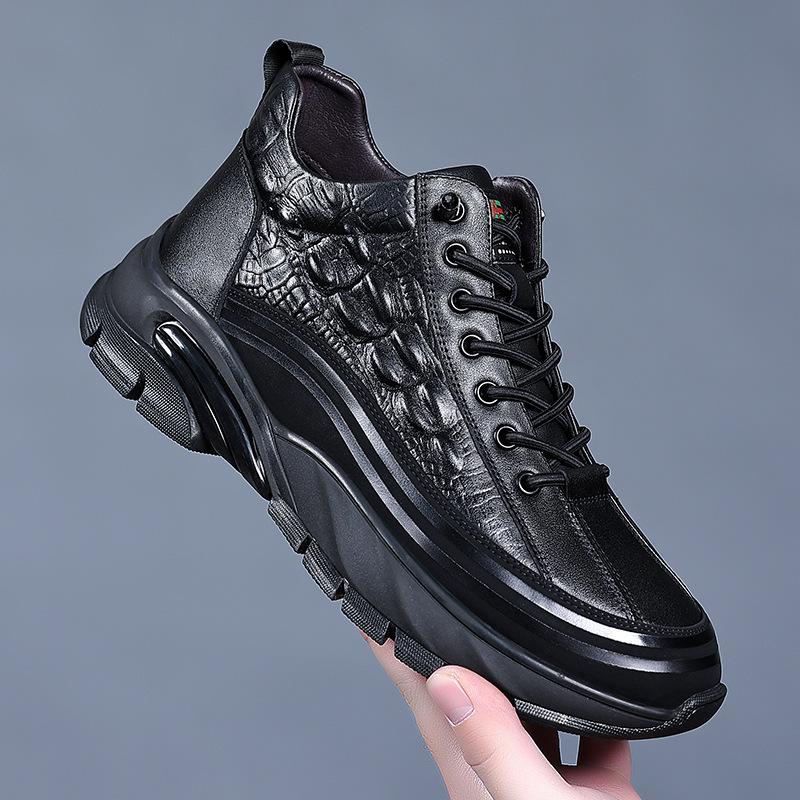 FashionGenuine Leather Men Work Shoes Lace Up Outdoor Sports Non-slip High-top Hiking Shoes for Men Black Shoes Male Sneakers