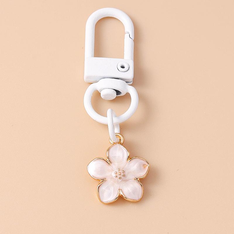 Cute Enamel Flower Keychain Butterfly Key Ring Pendant for Women Girls Handbag Decor DIY Handmade Jewelry Gift