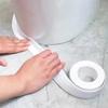 1 рулон кухонной ленты против плесени и водонепроницаемой, влагостойкая лента для зазоров кухонной раковины и ванной комнаты, красивая герметичная наклейка для унитаза