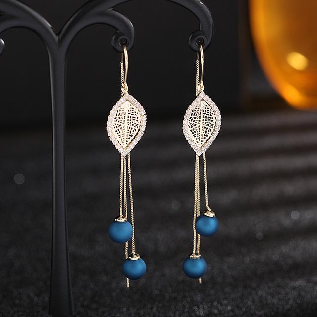 Новые полые серьги в виде листьев, эффектные элегантные красные серьги с линиями ушей, корейская мода, длинные кисточки, женские свадебные украшения