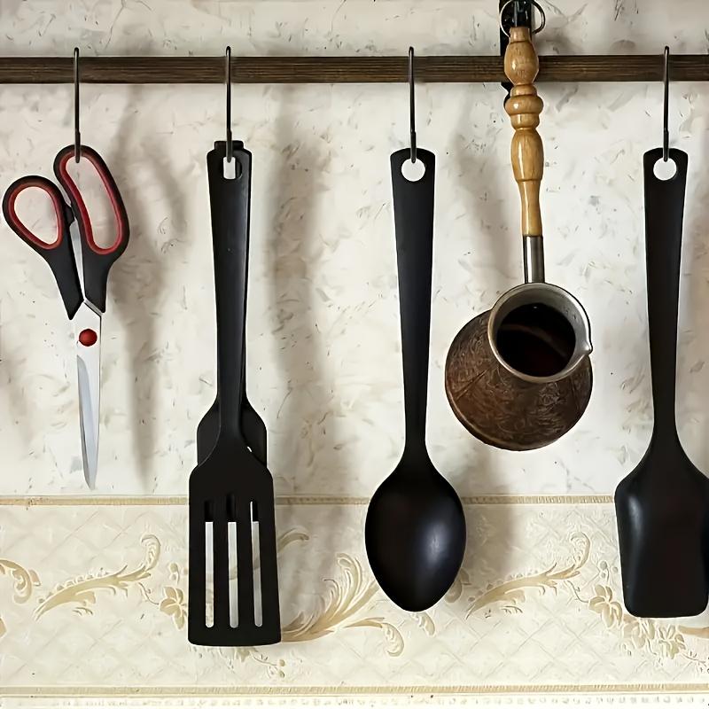 40pcs Durable heavy-duty metal S The hook is easy to install, anti-slip, and resistant to corrosion. Its modern design is suitable for plants,