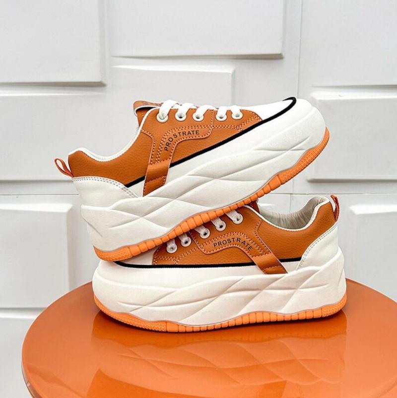 Новые кроссовки на платформе для женщин со шнуровкой, женские удобные кроссовки из вулканизированной стали для бега, спортивные кроссовки на толстой подошве