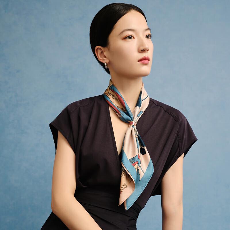 Wanshili Magnolia Rhyme 100% Mulberry Silk Square Scarf