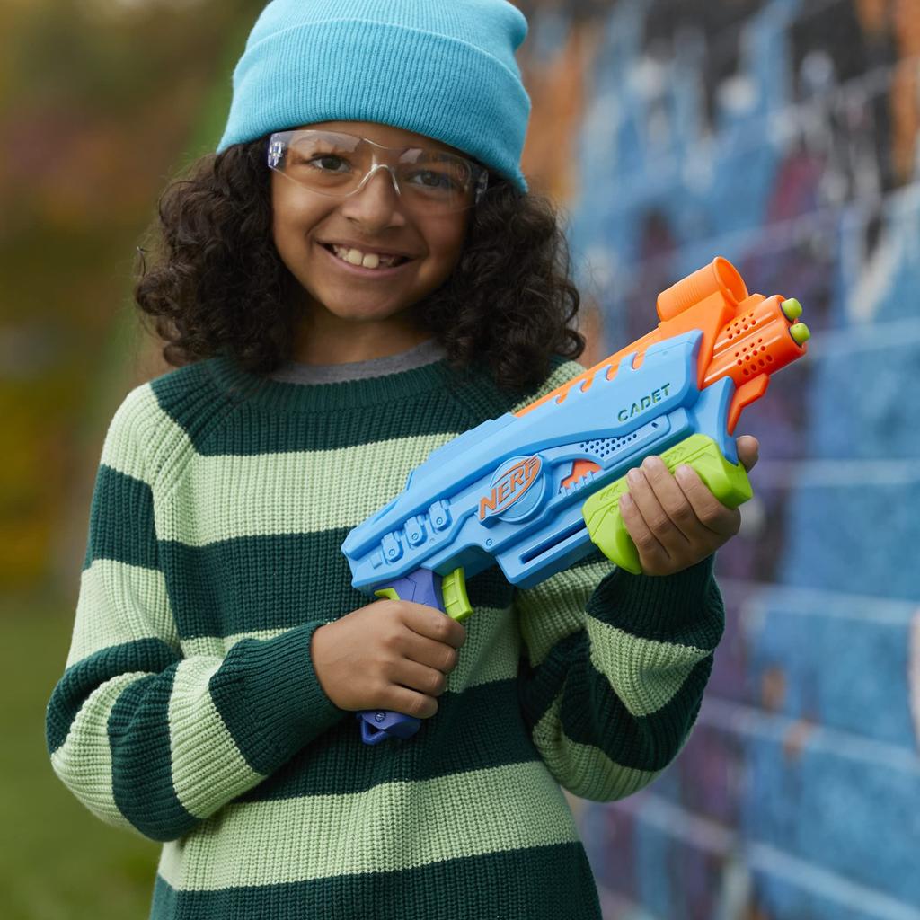 Hasbro Nerf Elite Ultimate Starter 2 вида из 15 Nerf Elite для активного отдыха от 6 лет и старше F6369 Оригинальный продукт JR. Набор, простые в использовании бластеры, дротики,