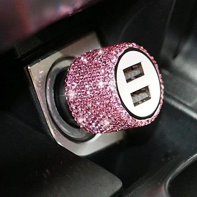 Двойное USB автомобильное зарядное устройство Bling Bling Ручная работа Стразы Хрустальные украшения для быстрой зарядки Автомобильные украшения для iPhone Samsung Amagi