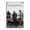 Сверхъестественное Сэм Винчестер Дин Винчестер Металлическая табличка Настенная роспись Дизайн гаража Кино Дизайнер Жестяная вывеска Плакат