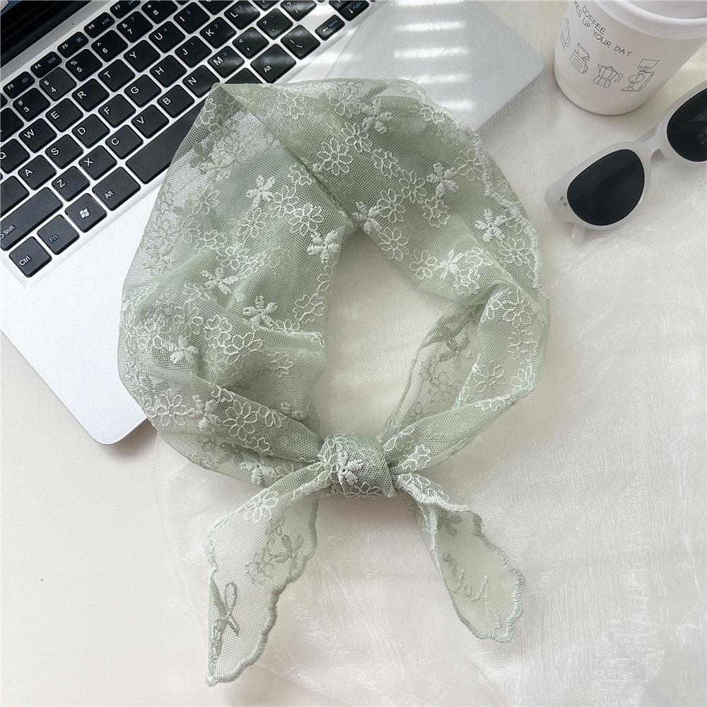 Хлопковый льняной кружевной треугольный шарф для женщин на весну, осень и лето, маленький цветочный маленький шарф, украшение на голову, тонкий стильный шелковый шарф