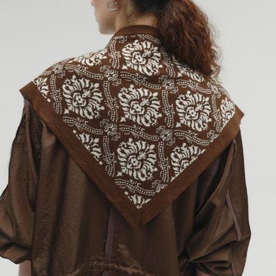 SALTY PEBBLE TWO WAY JACQUARD Cape KNIT [BROWN]