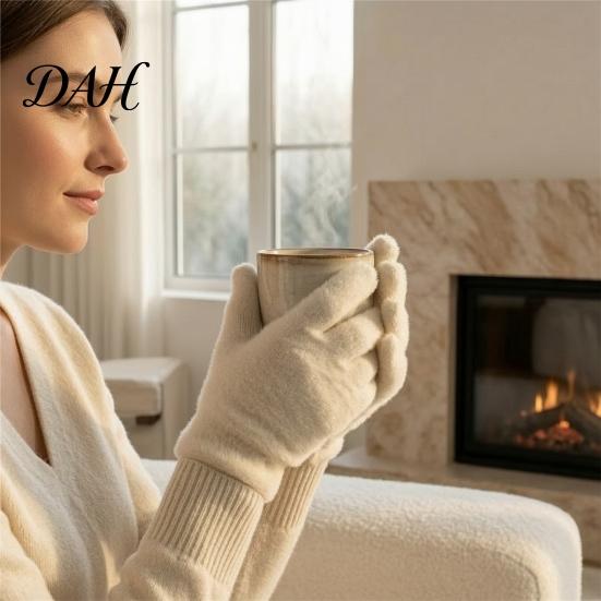 Windproof Thermal Plush Mittens Faux Mink Five Finger Gloves for Women, Soft Lined Gloves, Winter Thickened Cold Weather Accessories Warm Weather,
