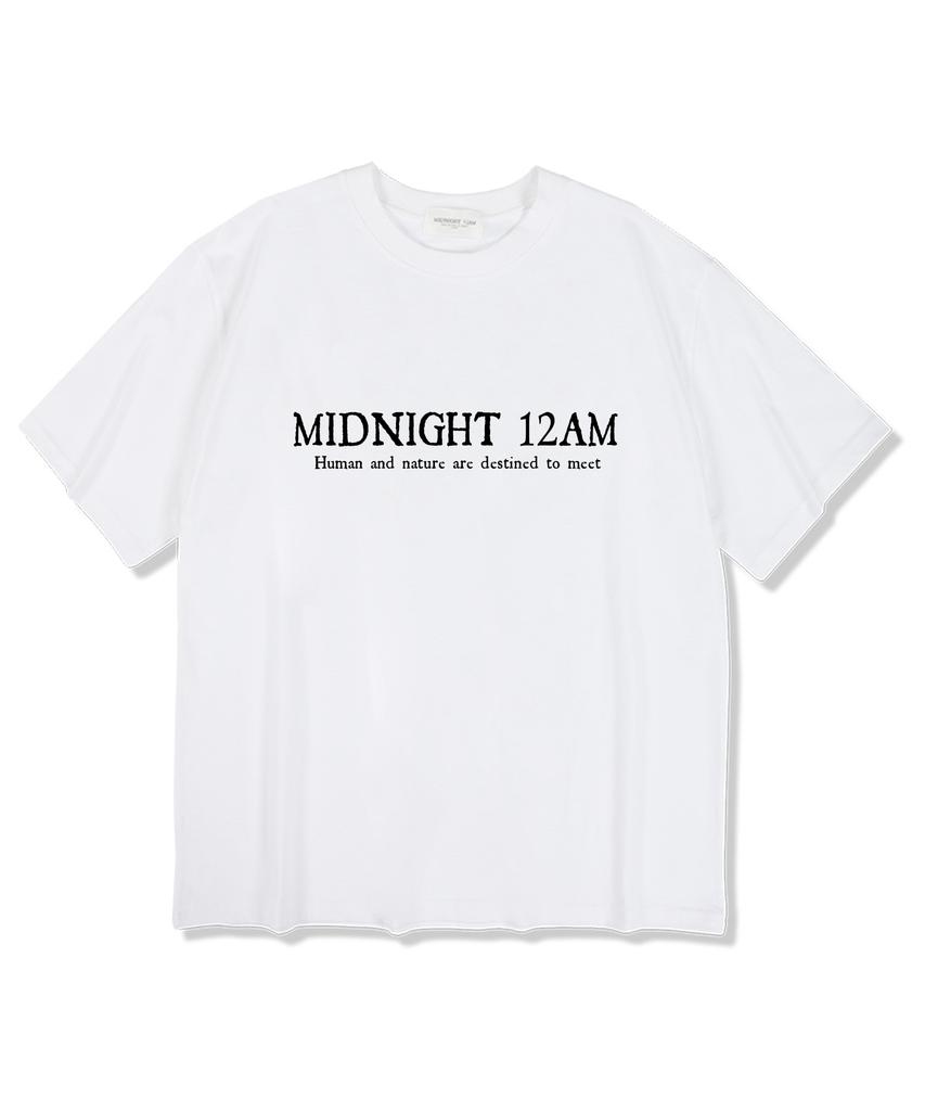 MIDNIGHT12AM Базовая футболка с коротким рукавом и логотипом Белая