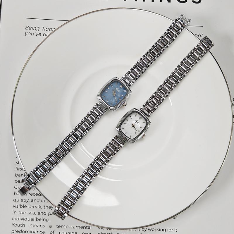 Women's Bracelet Watch Retro High-end Gold Watches Seel Strip Waterproof Small Dial Fashion Quartz Clock Wristwatches