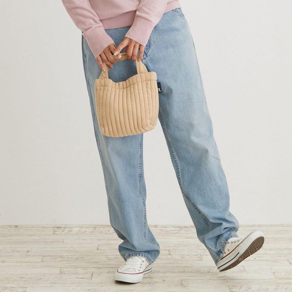 1229 Стеганая мини-сумка через плечо SC Babylou Flat Ible [Rootote] (Песочно-бежевый)