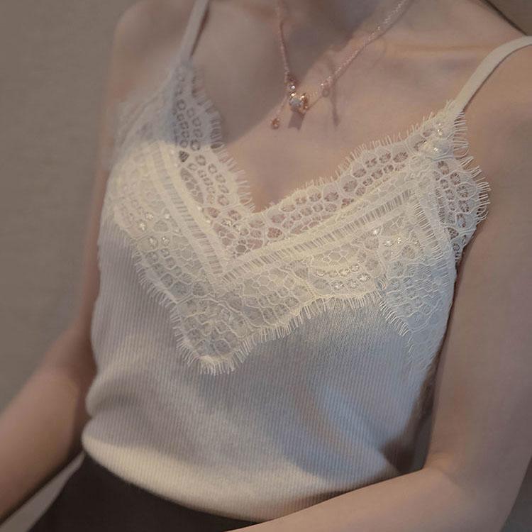 Кружевной жилет с резьбой, который носят женщины, летняя тонкая рубашка без рукавов на бретельках и однотонная повседневная рубашка