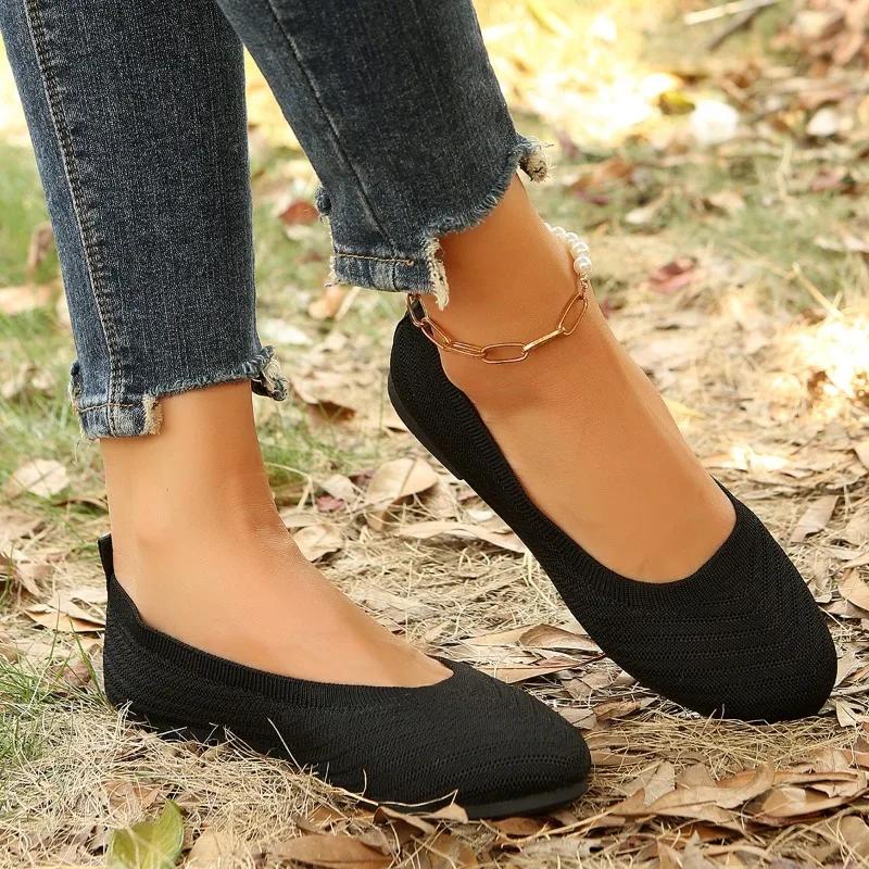 Модная обувь для женщин 2024 года, большие размеры, женские туфли на плоской подошве, повседневные туфли на плоской подошве для отдыха на открытом воздухе, женские туфли с круглым носком и мягкой сетчатой подошвой