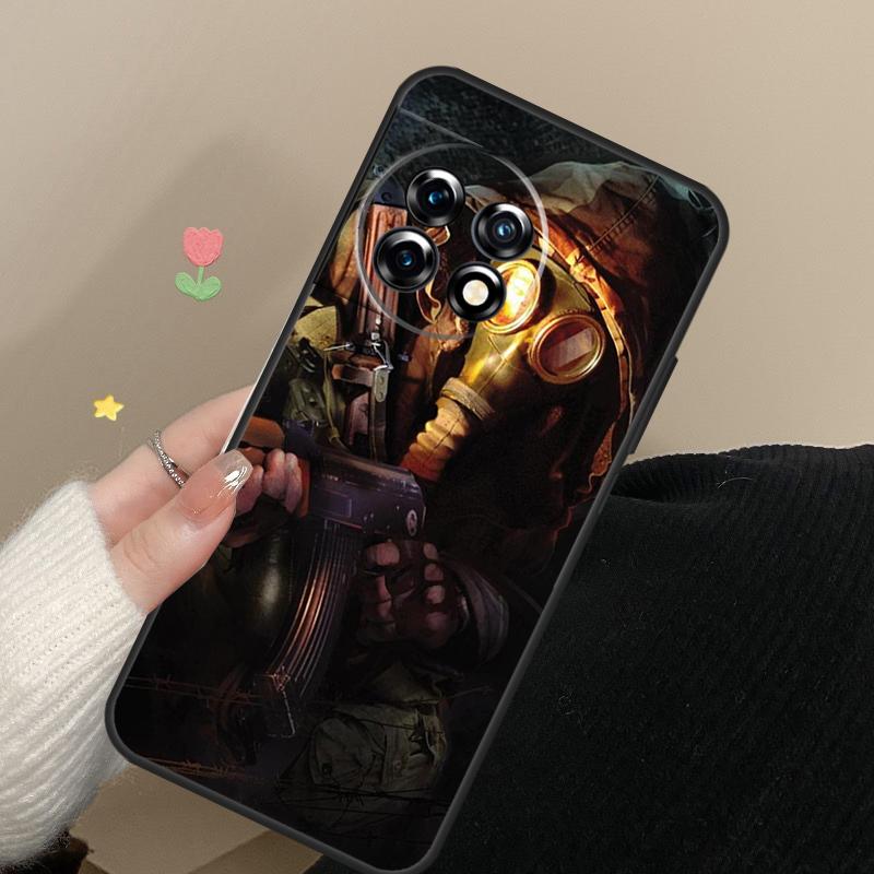 Чехол-маска противогаз с черепом для OnePlus Nord CE 4 2 3 Lite N20 N30 9 10 Pro 8T 9RT 10T 10R 12R 13R 11 12 13