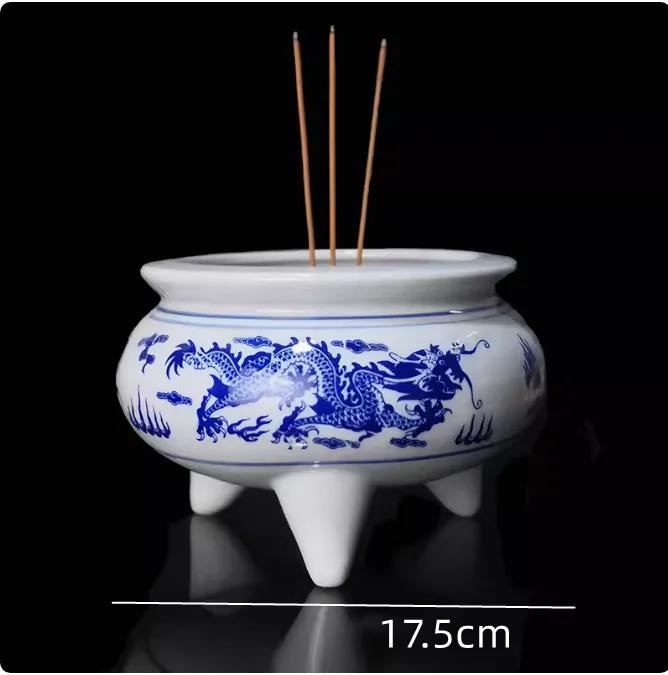 Керамическая курильница Цзиндэчжэнь. Сине-белая фарфоровая подставка для свечей. Подношение украшений перед Буддой.
