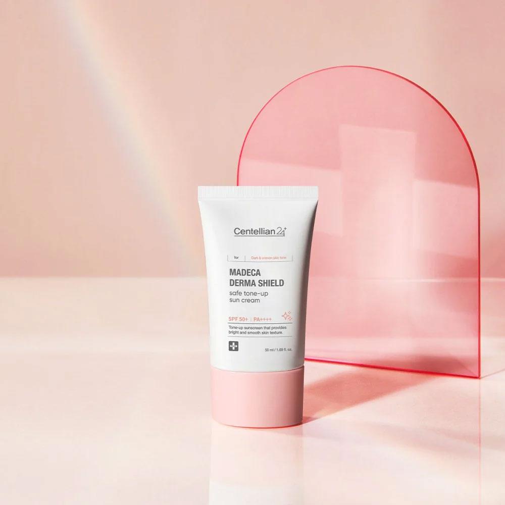 CENTELLIAN24 Madeca Derma Shield Safe Tone-Up Солнцезащитный крем 50 мл (SPF50 +)