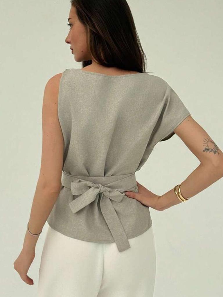Women's Sleeveless Waist-Gathering Polyester Blouse