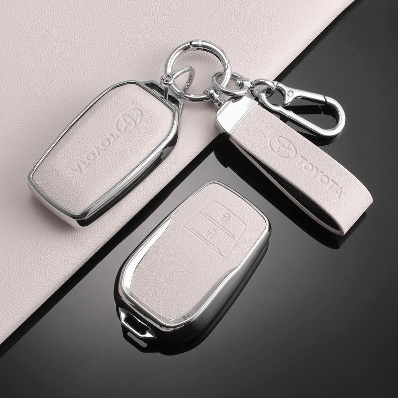 Кожаный чехол-брелок для автомобильного ключа для Toyota RAV4 Crown Hilux Fortuner Yaris Prius Corolla Camry Land Cruiser Avensis Verso Prado C
