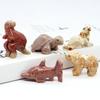 Мини-фигурка лягушки, украшение из натурального камня Шоушань, исцеляющий кристалл, статуэтка рыбы, динозавра, поделки для декора комнаты, стола