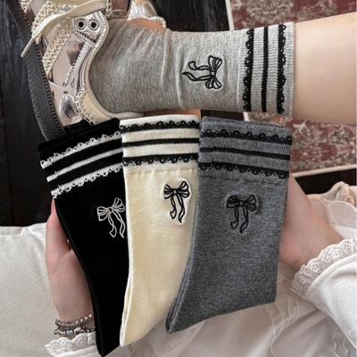 Носки с вышивкой в виде бантика Женские полосатые кружевные милые гольфы Внешние кружевные носки для наслоения