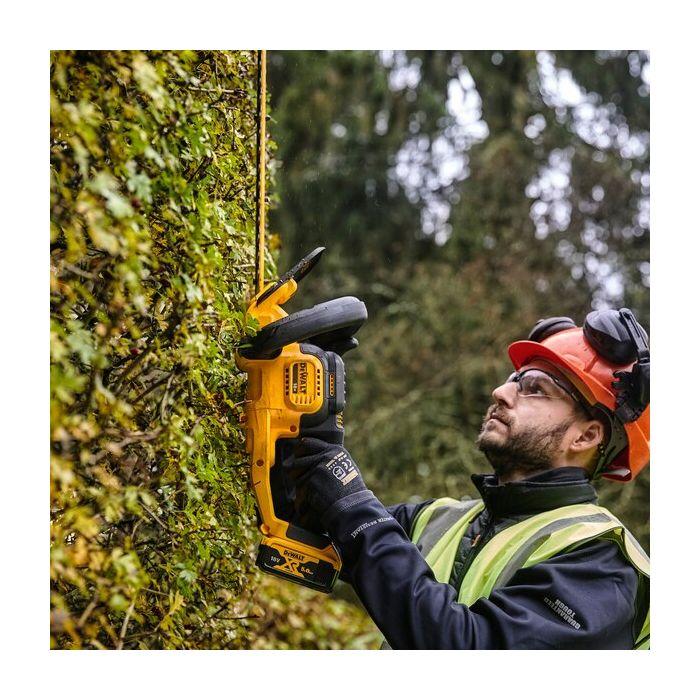 Taille Haies 55 Cm XR 18V - 1 Batterie 5Ah + 1 Chargeur - DEWALT - DCMHT563P1-QW