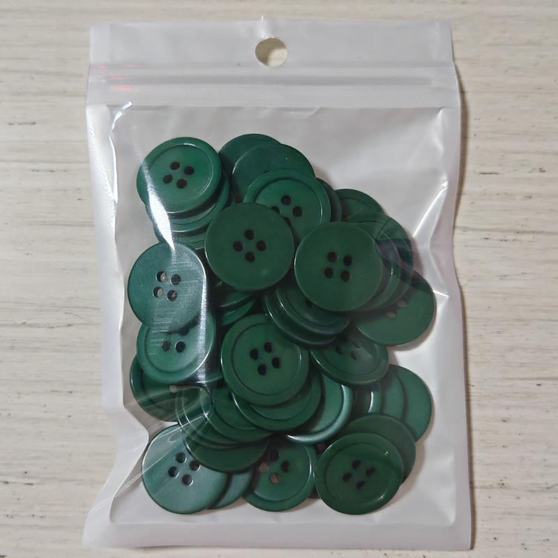 Круглые пуговицы для костюма из смолы 20 мм с тонким краем черного и белого цвета с 4 отверстиями