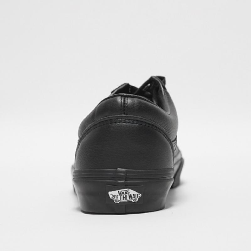 Barnes Old School кожа черный Vn0003z6l3a1