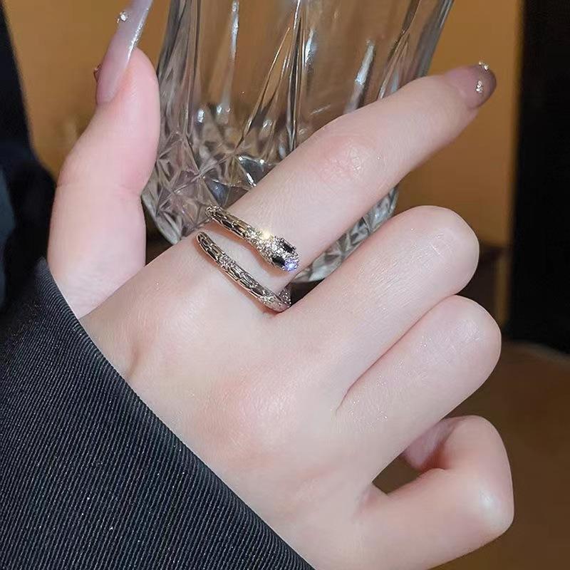YYDS Light Luxury Spirit Snake Ring Женское Парное Кольцо Модное Кольцо На Палец Мужское Трендовое