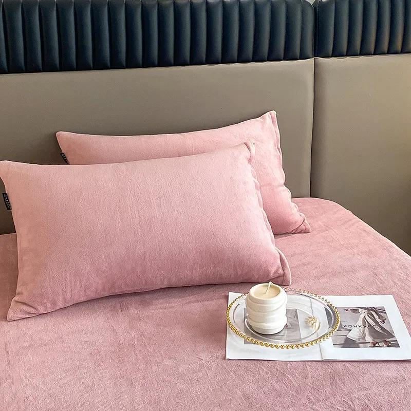 Velvet Fabric Pillowcase Bedding Sleeping Pillowcover High Quality Solid Color Pillow Cover Winter Warm Flannel Pillow Case