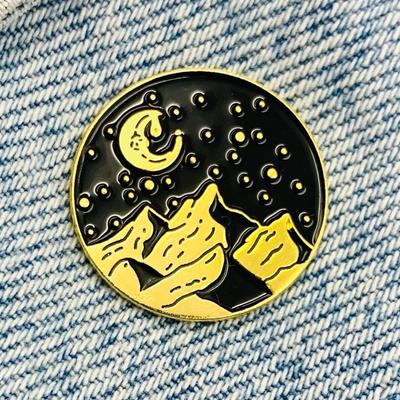 Шитье и вязание – Значки