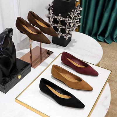 Женские туфли на танкетке в корейском стиле из замши с острым носком - Удобные и универсальные